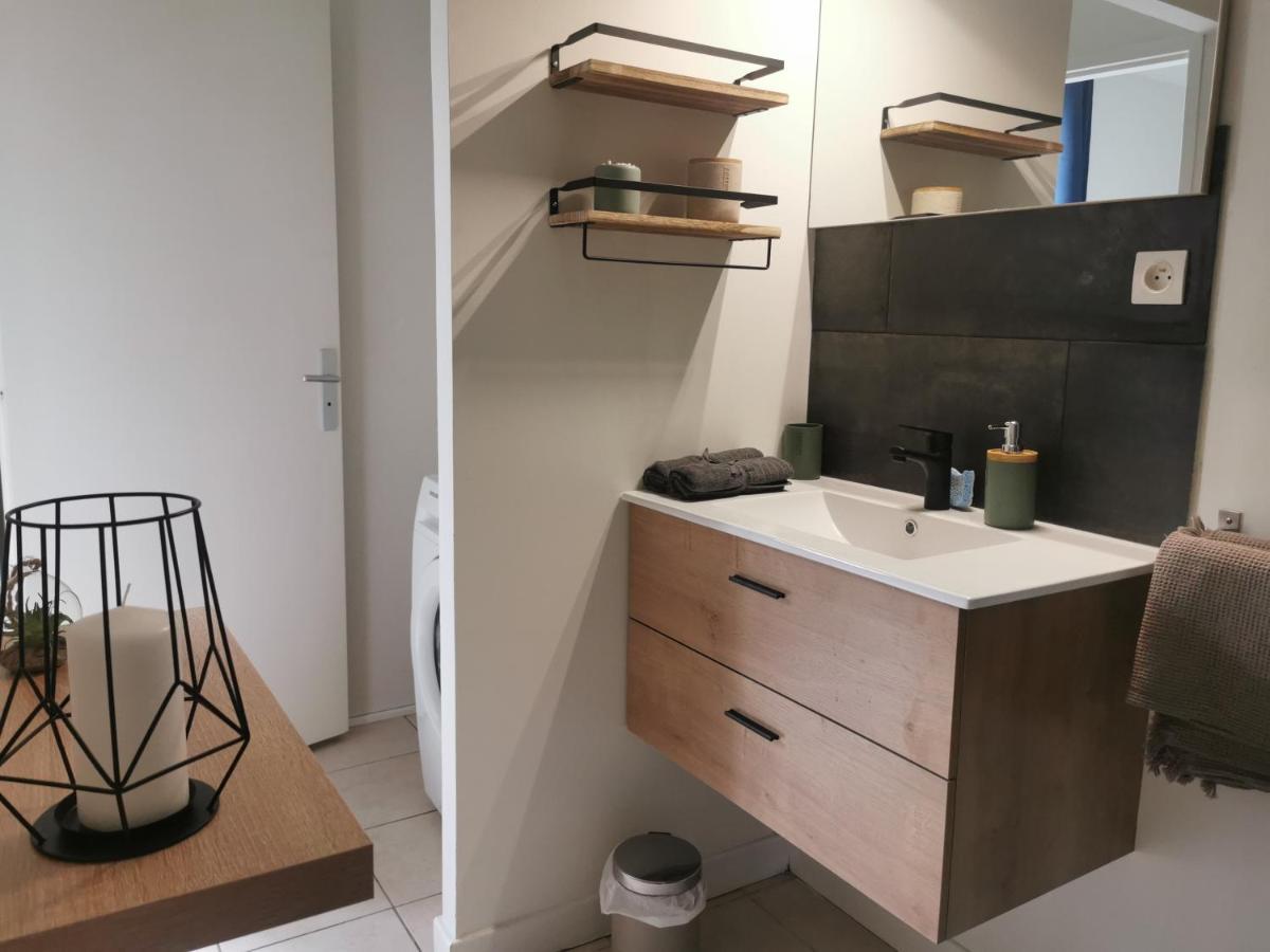Charmant Appartement A 1 Minute Du Lac Annecy Luaran gambar