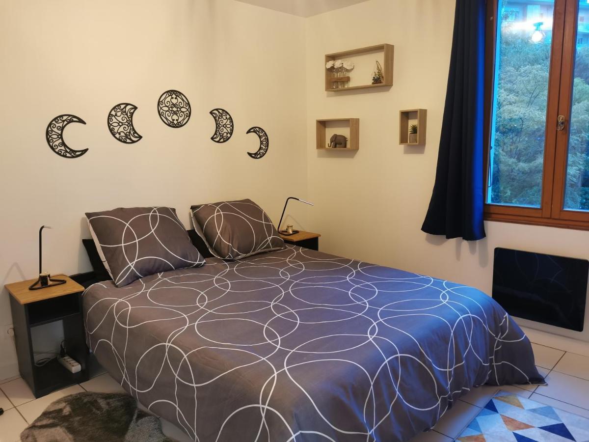 Charmant Appartement A 1 Minute Du Lac Annecy Luaran gambar